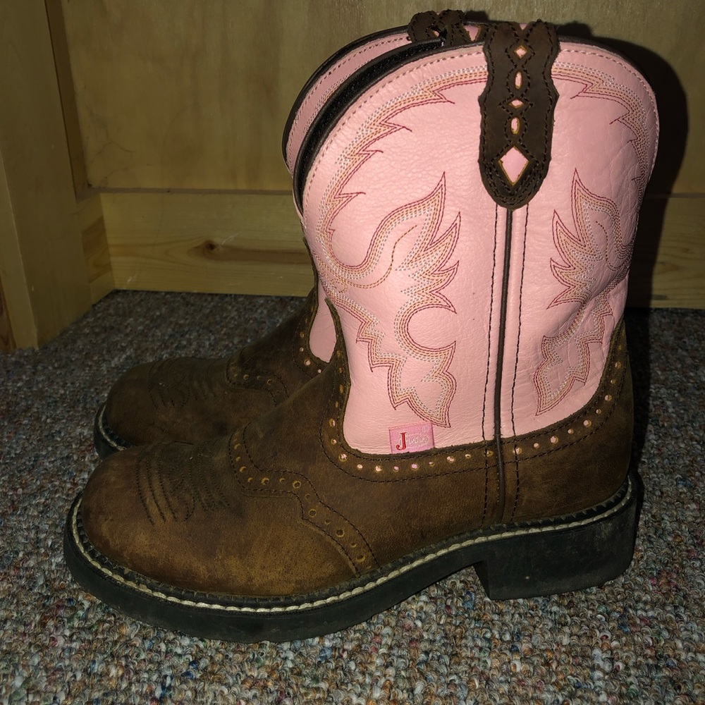 Justin’s boots